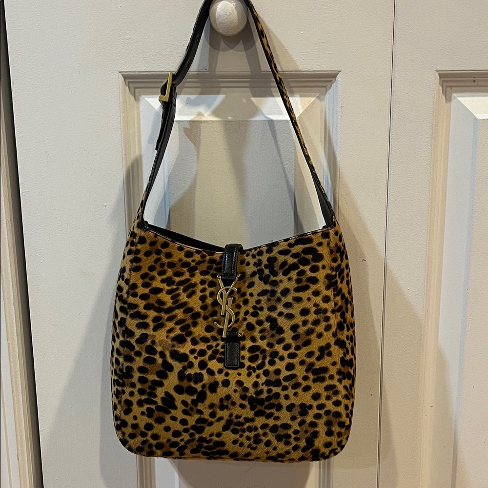 Saint Laurent LE 5 A 7 Small bag in Pony Hair Leather - Picture 5 of 16